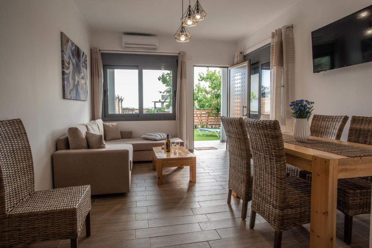 Ammos Kalamaki - for holidays at the beach Bagian luar foto