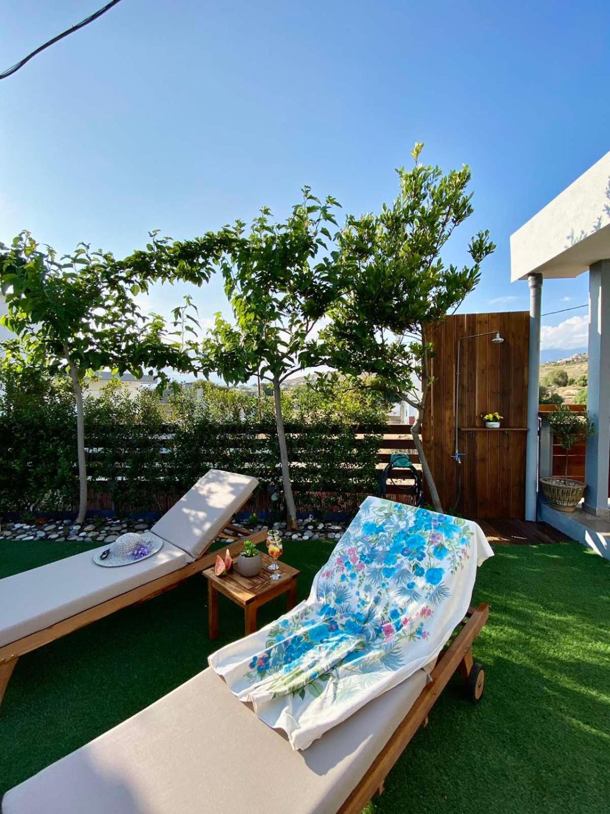 Ammos Kalamaki - for holidays at the beach Bagian luar foto